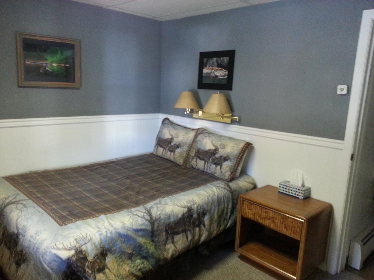 Trail Lake Lodge Inn - thumb 2