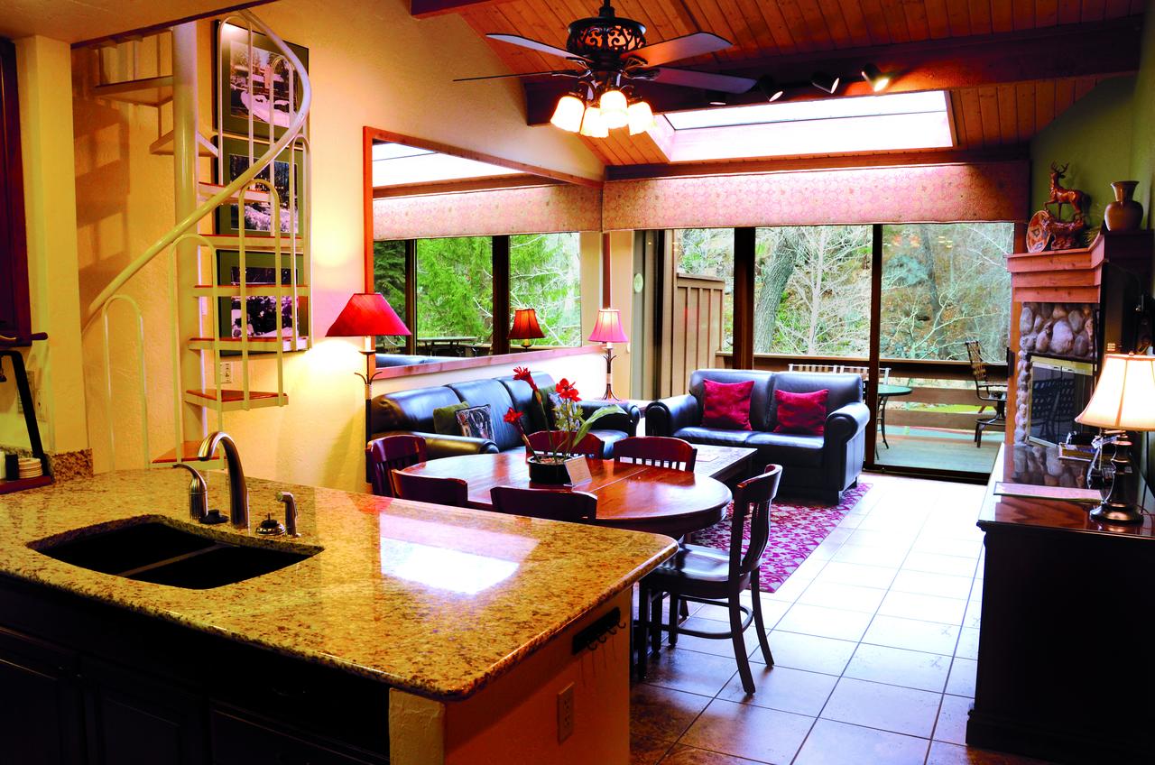 Junipine Resort - thumb 41