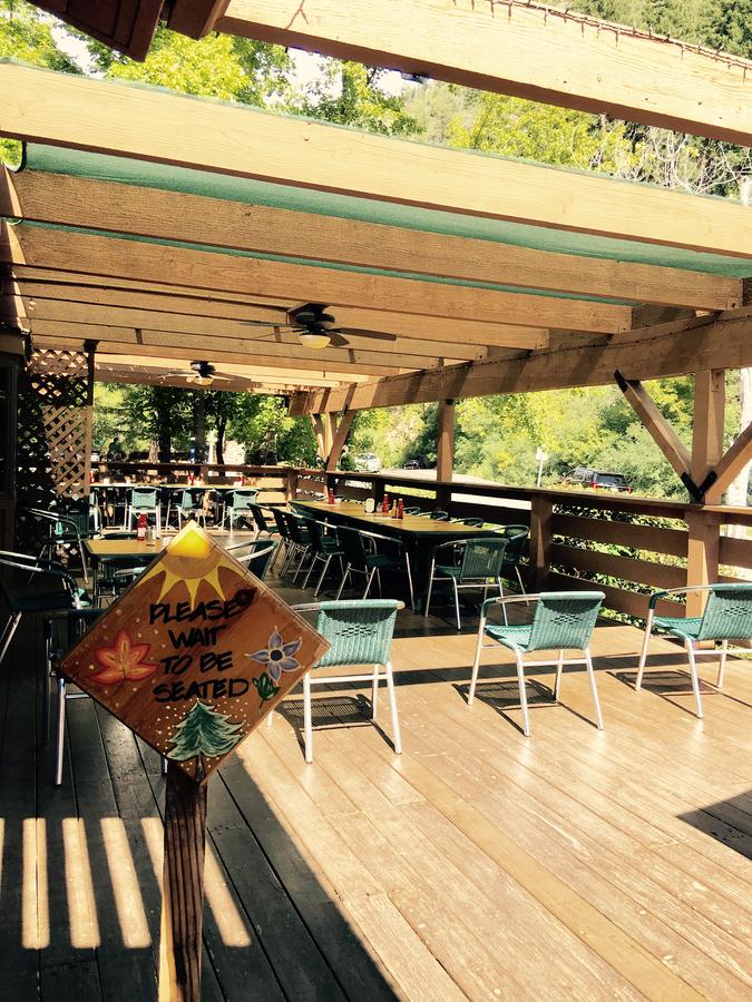Junipine Resort - thumb 38
