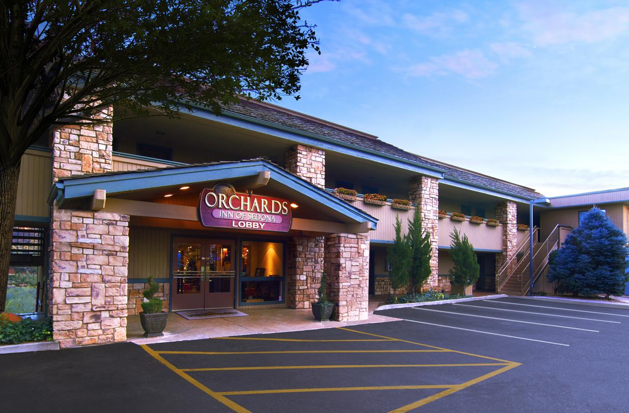 Orchards Inn - thumb 0