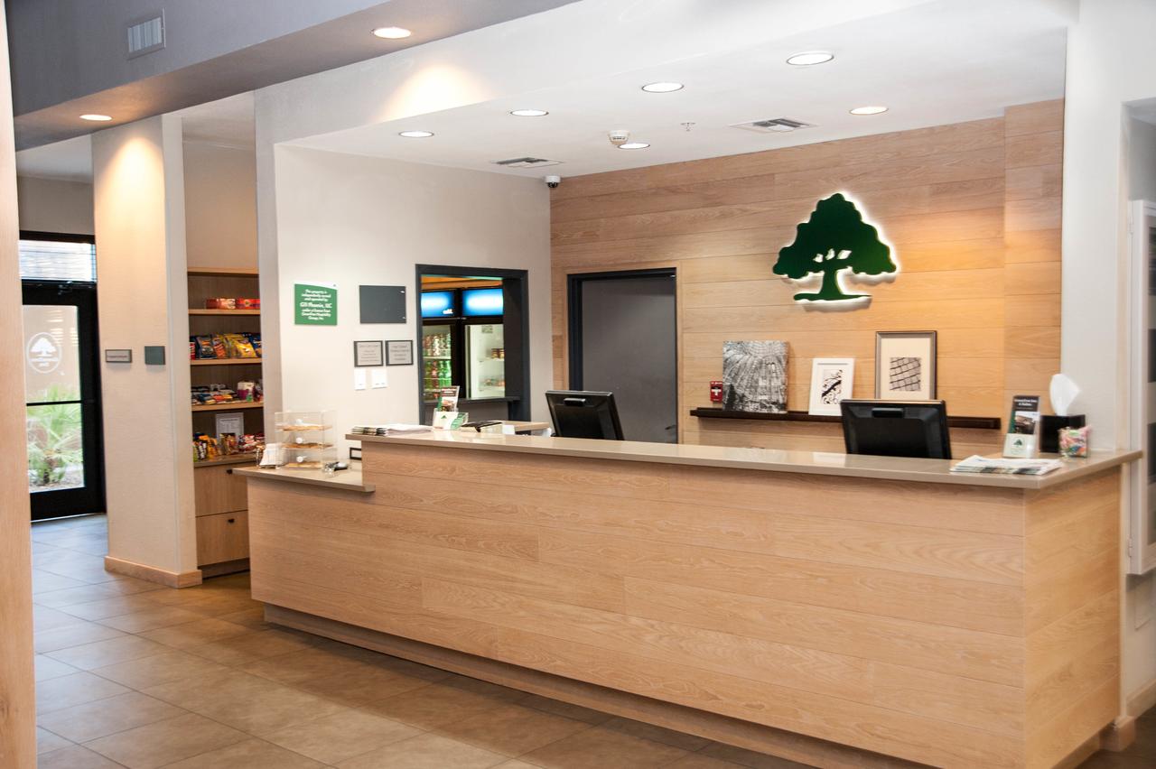 GreenTree Inn & Suites Phoenix Sky Harbor - thumb 4