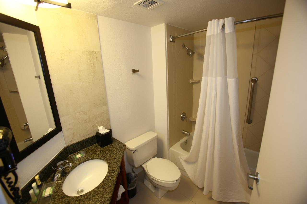 GreenTree Inn & Suites Phoenix Sky Harbor - thumb 19