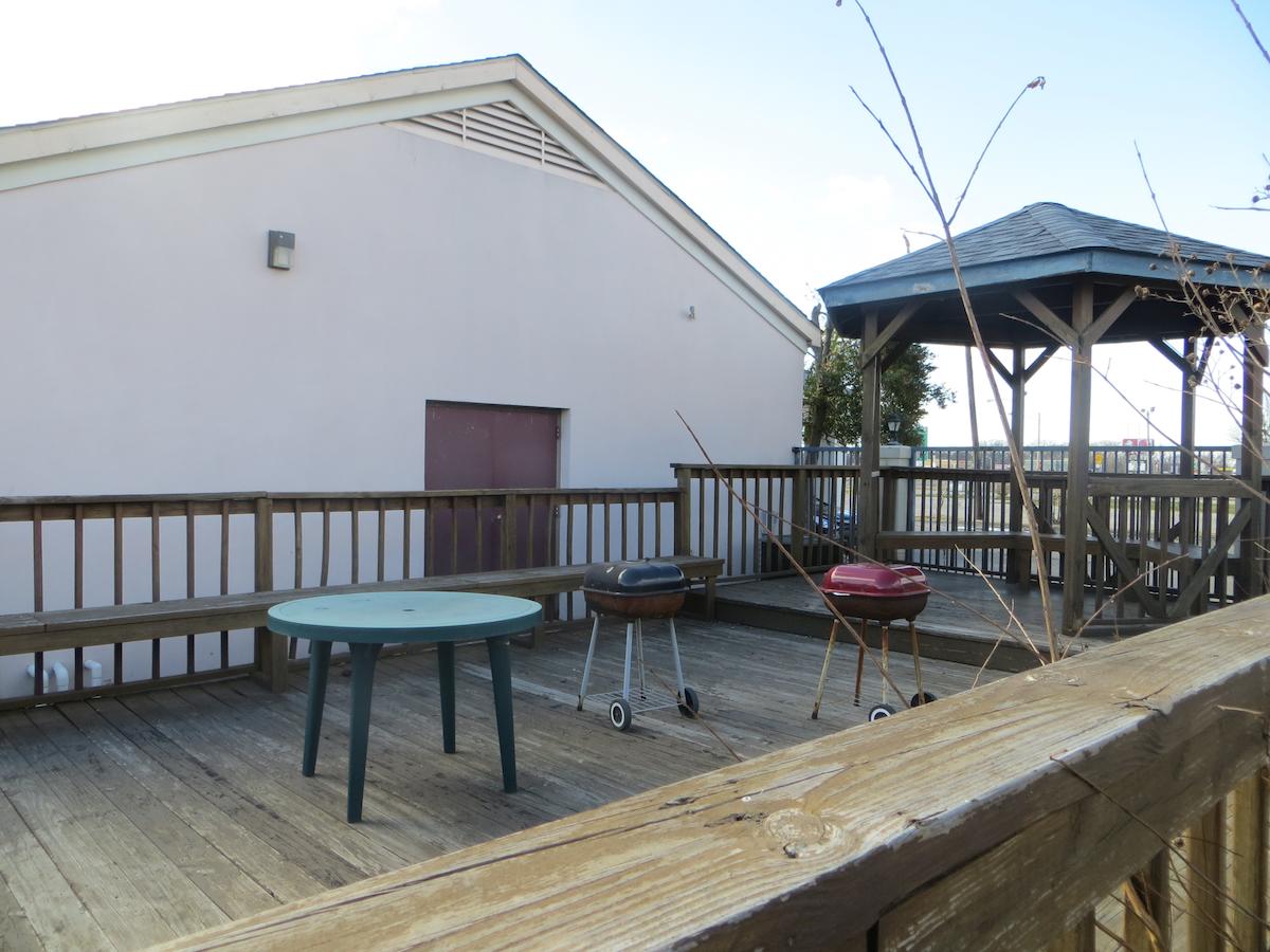 Hallmarc Inn - thumb 20