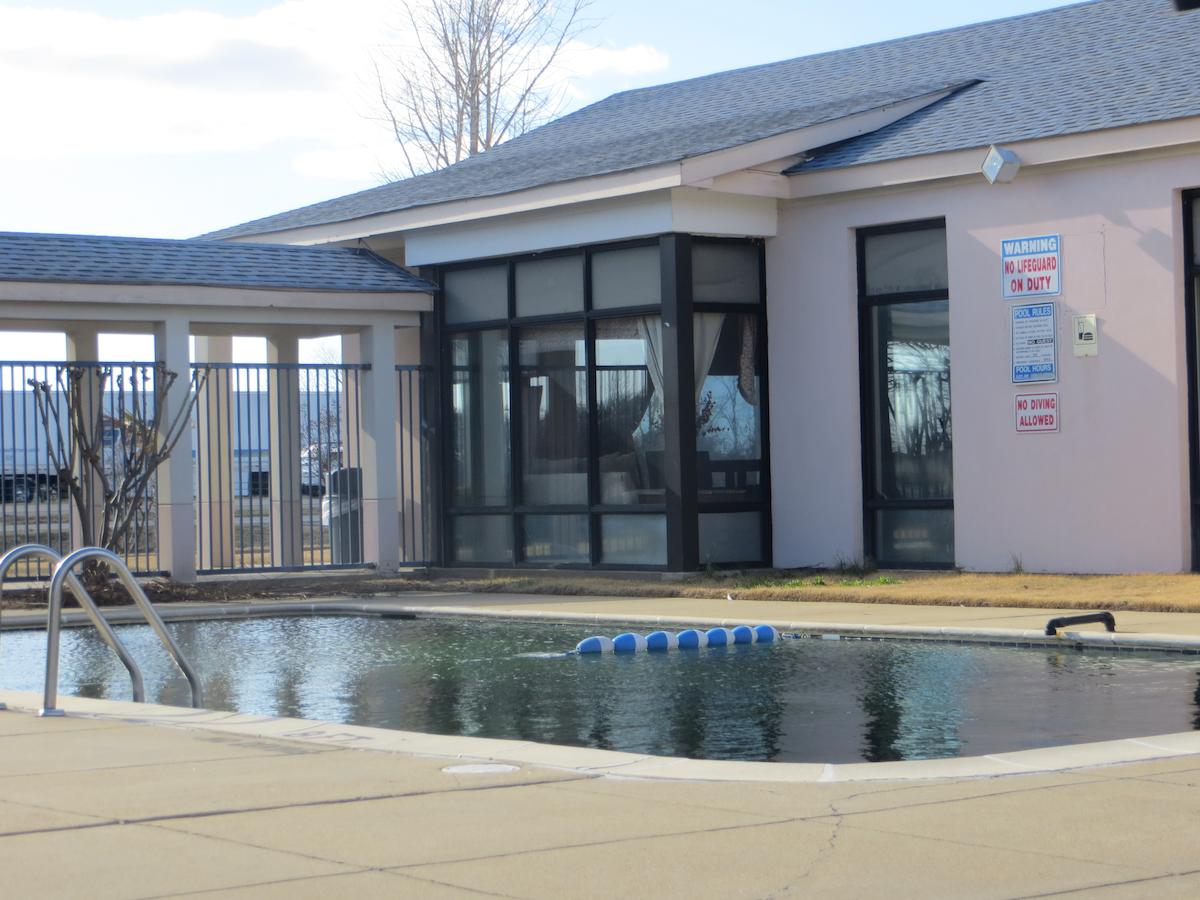 Hallmarc Inn - thumb 21