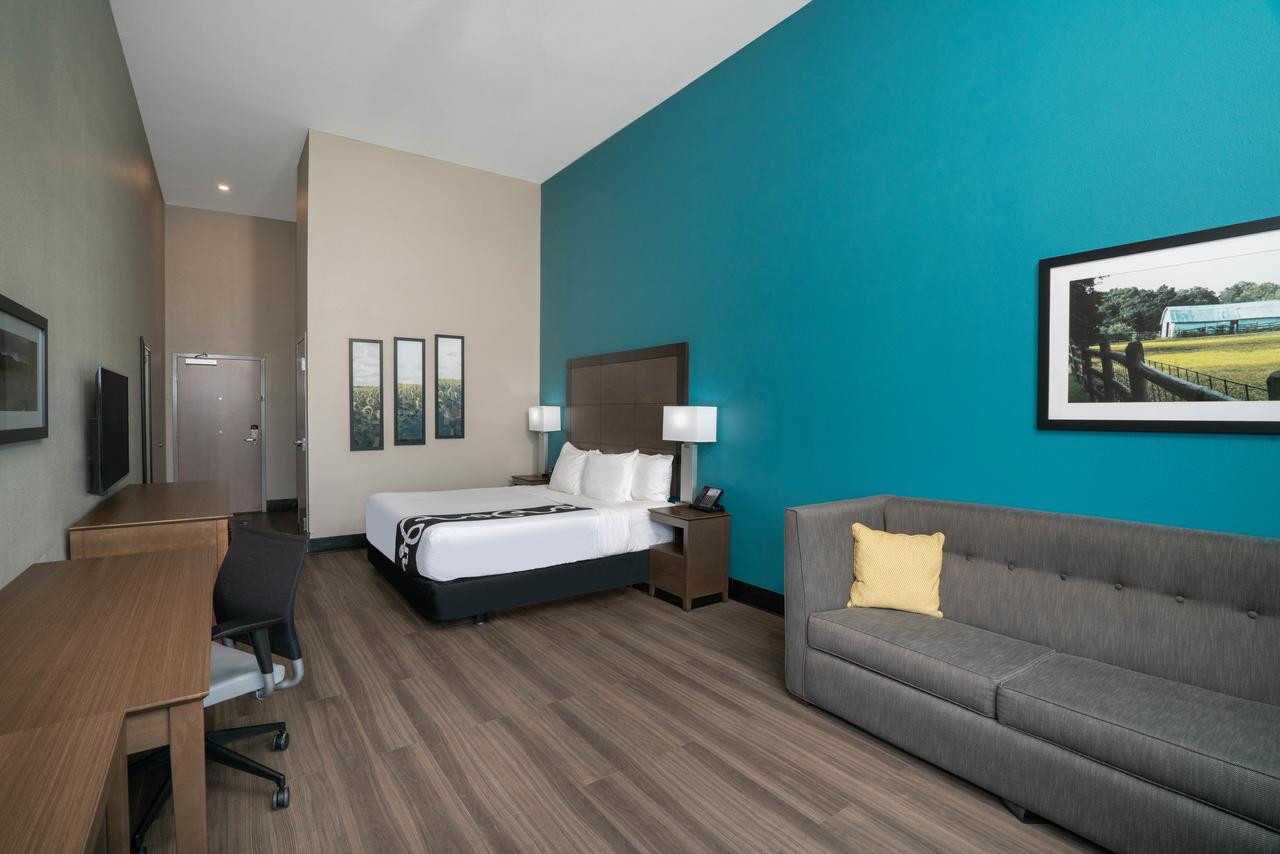 La Quinta By Wyndham West Memphis - thumb 3