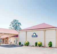 Days Inn by Wyndham Searcy - Accommodation Philadelphia
