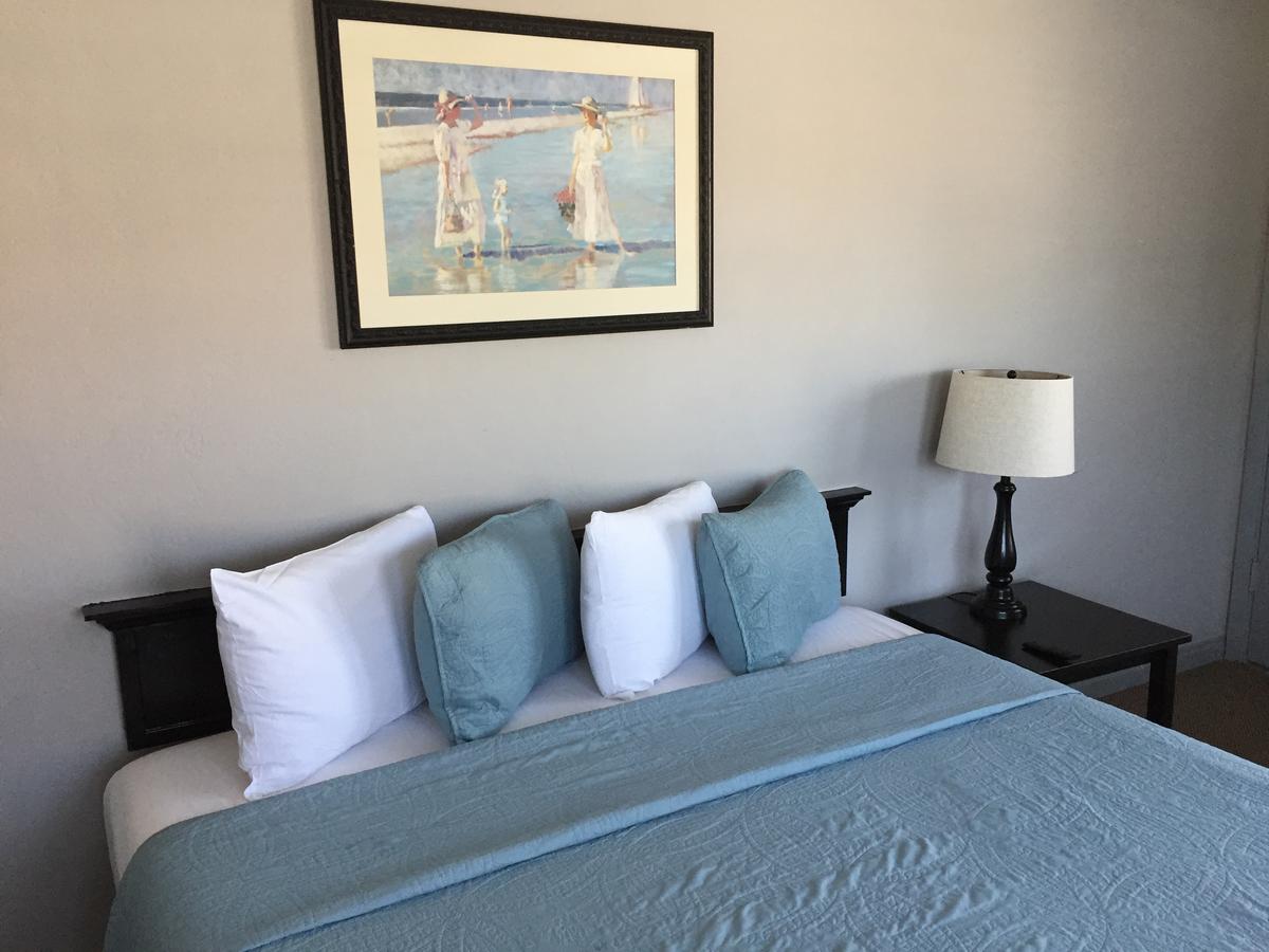 Coronado Inn - thumb 16