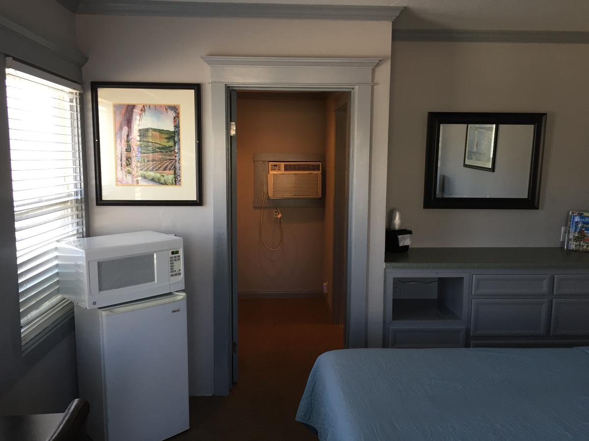 Coronado Inn - thumb 20