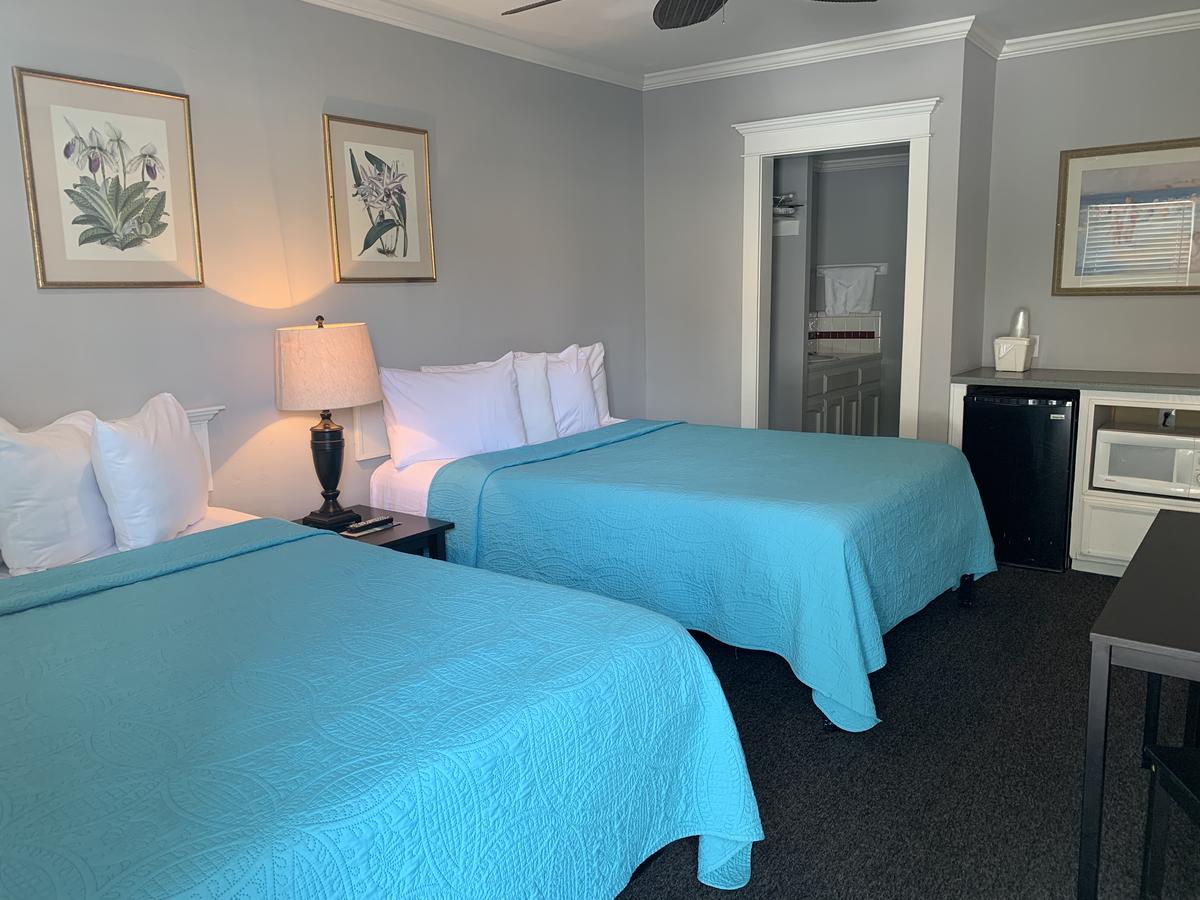 Coronado Inn - thumb 10