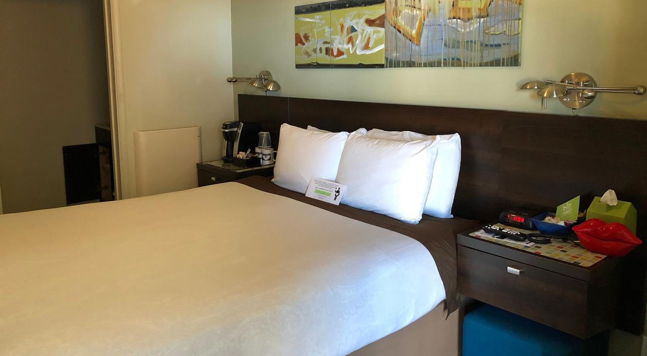 Bayfront Inn - thumb 29