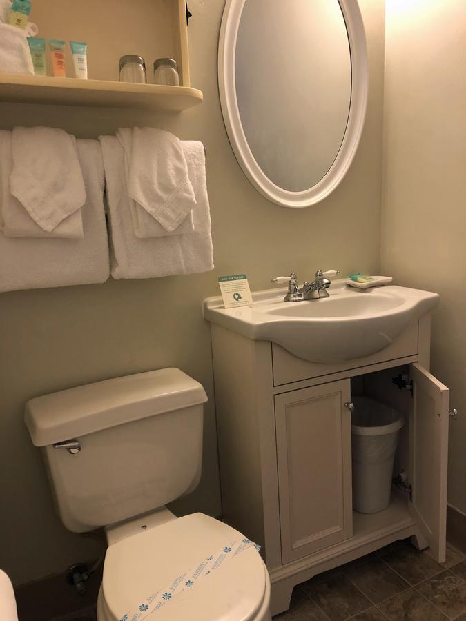 Bayfront Inn - thumb 11