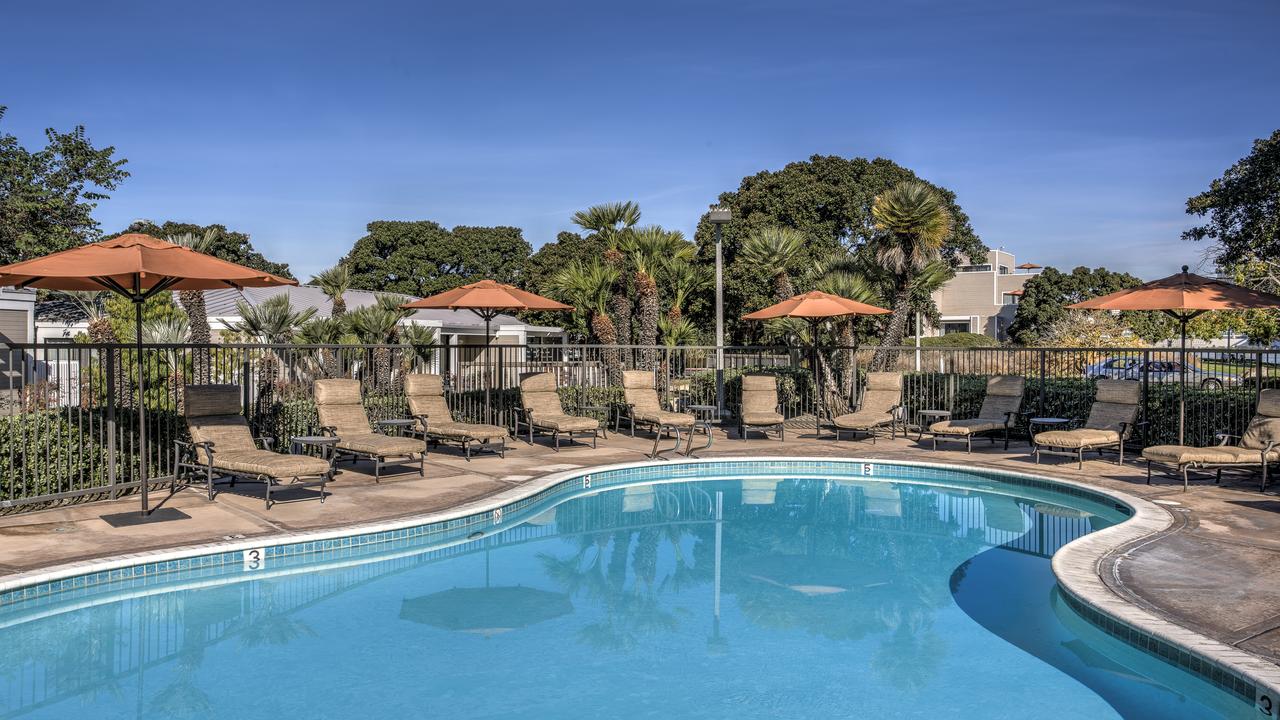 Coronado Island Marriott Resort & Spa - thumb 14
