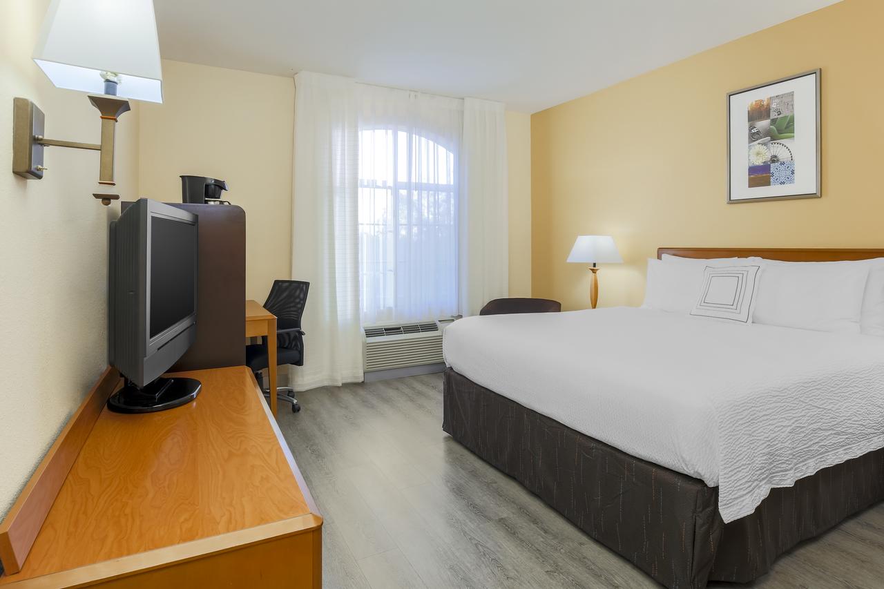 Fairfield Inn & Suites Temecula - thumb 22