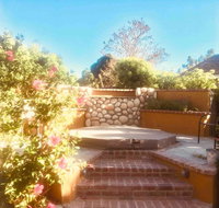 Gilligans Island - Temecula Vacation Home Spa Waterfalls Putting Green Bon Fire Pit - Accommodation Philadelphia