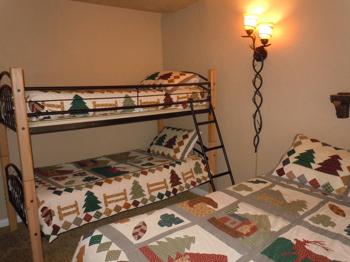 Three-Bedroom Premier Townhouse Unit #67 By Snow Summit Townhouses - thumb 7