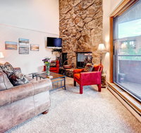 Two-Bedroom Marina Place Condo with Loft - Accommodation Philadelphia