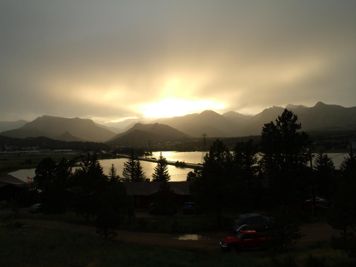 Estes Lake Lodge - thumb 31