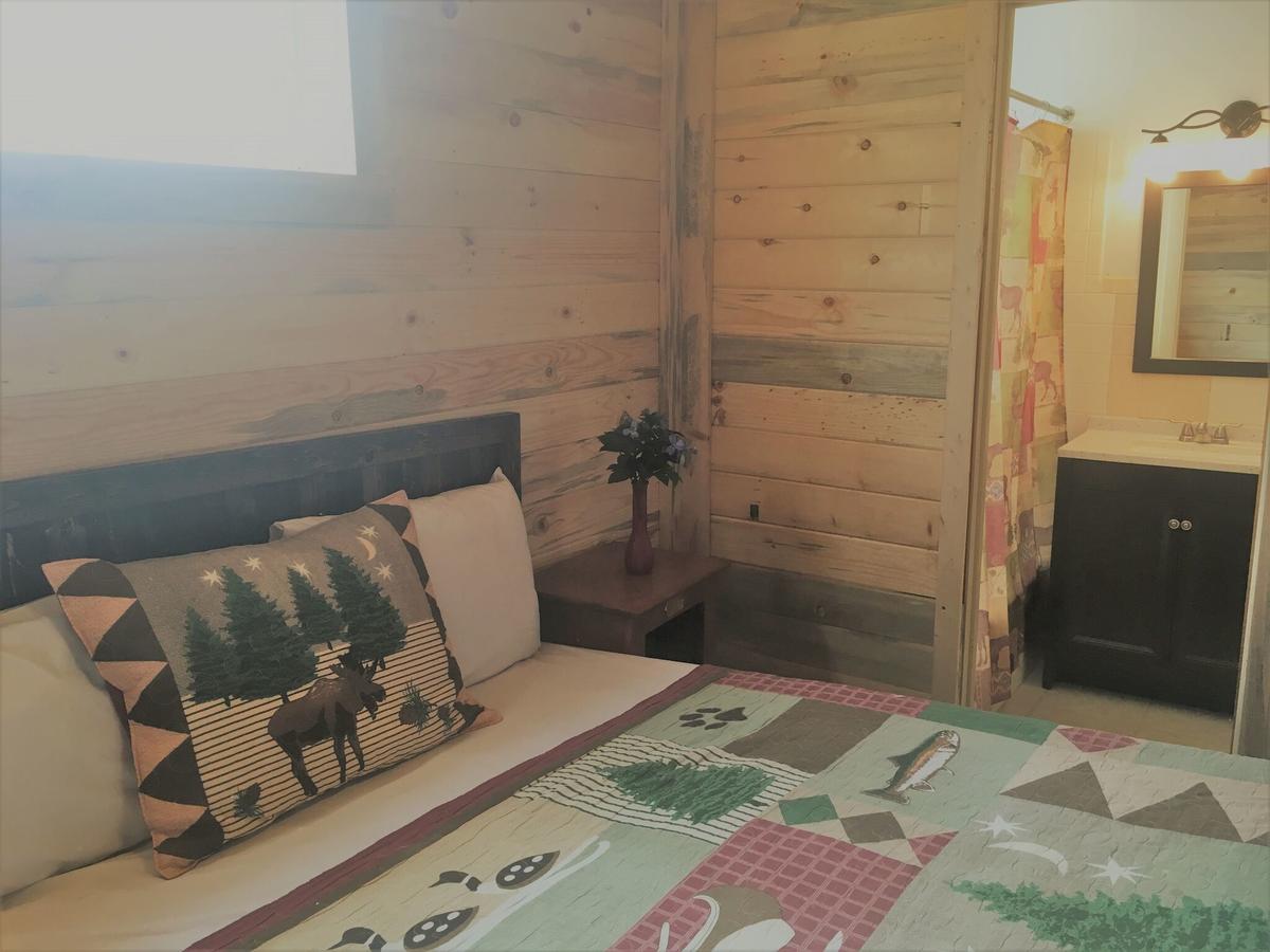 Estes Lake Lodge - thumb 29
