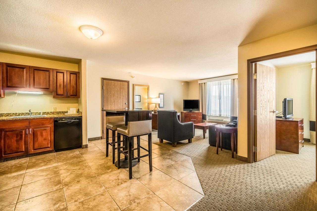 Comfort Inn And Suites Rifle - thumb 12