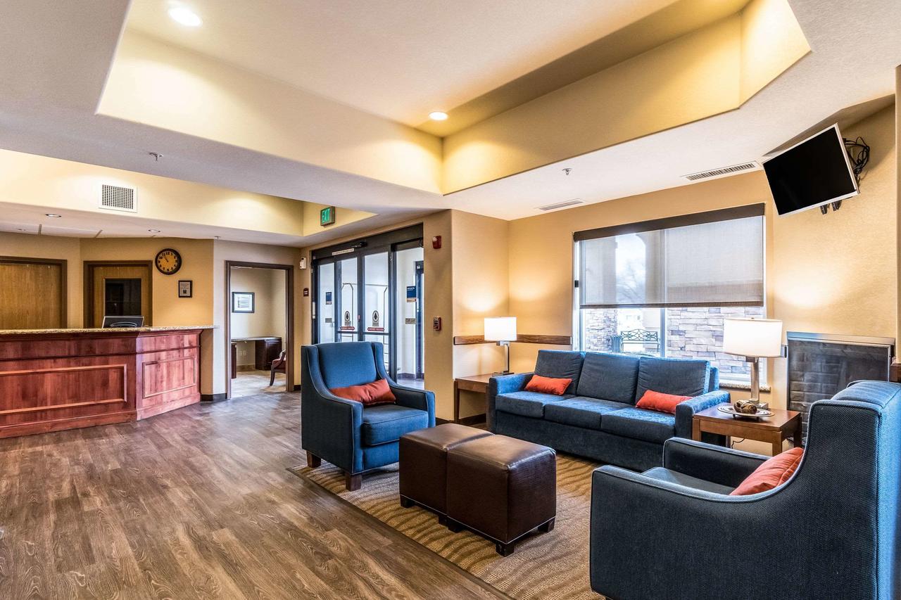 Comfort Inn And Suites Rifle - thumb 1
