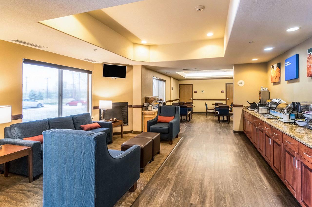 Comfort Inn And Suites Rifle - thumb 11