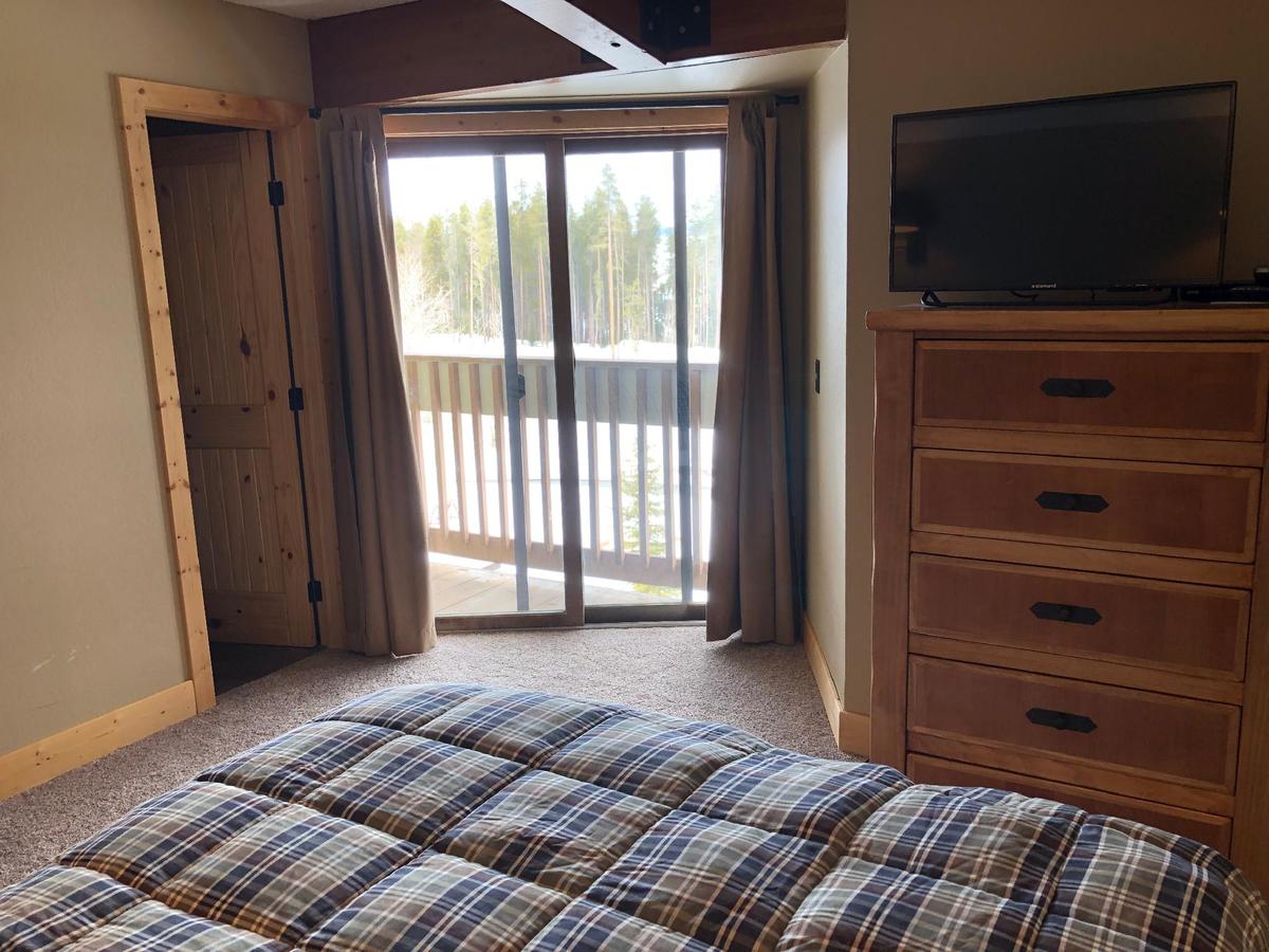 490 Kings Crossing Road Unit 433 - thumb 5