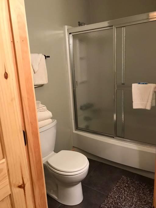 490 Kings Crossing Road Unit 433 - thumb 11