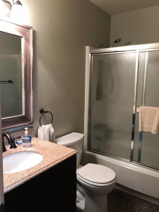 490 Kings Crossing Road Unit 433 - thumb 6