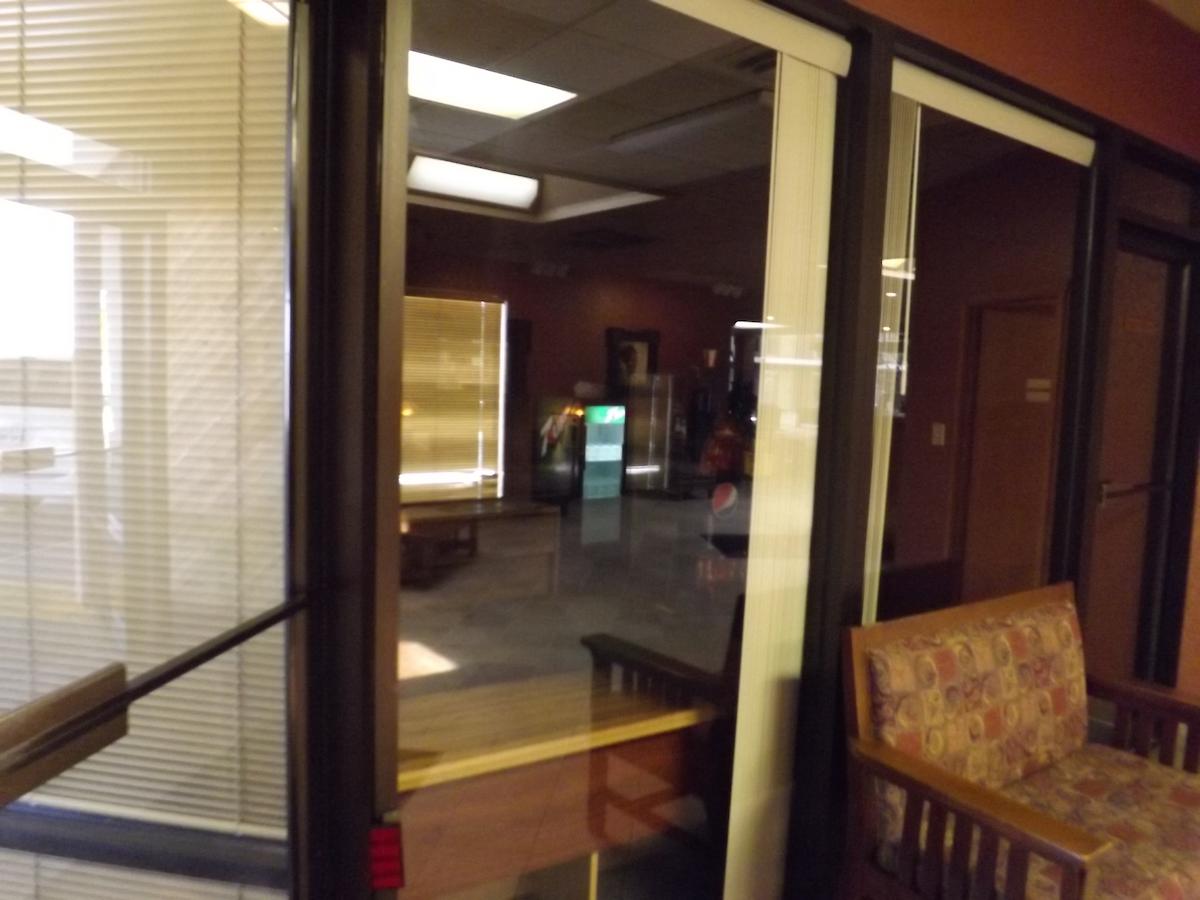 Ramada By Wyndham Sterling - thumb 18