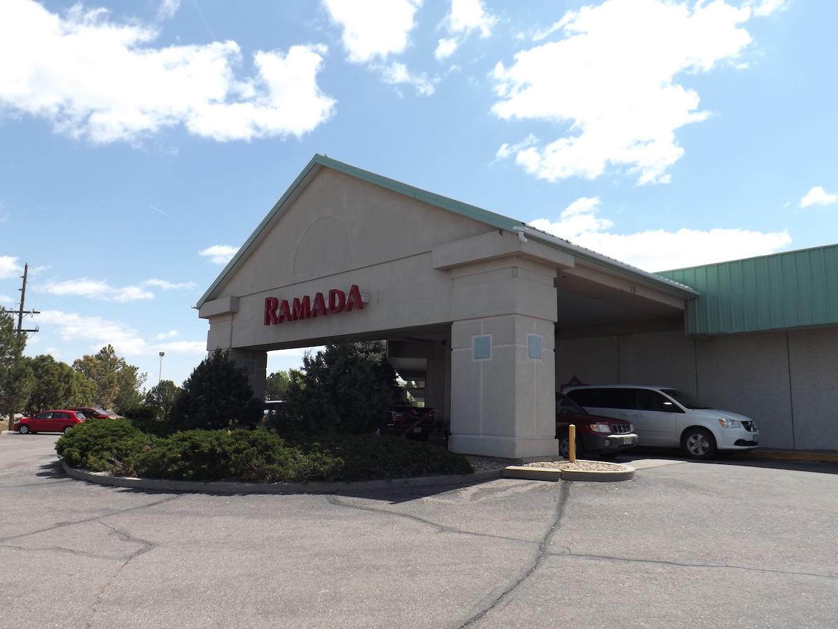Ramada By Wyndham Sterling - thumb 1