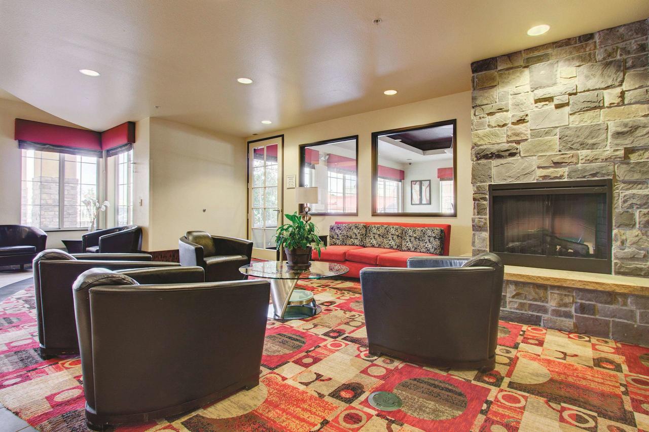 La Quinta By Wyndham Denver Gateway Park - thumb 19