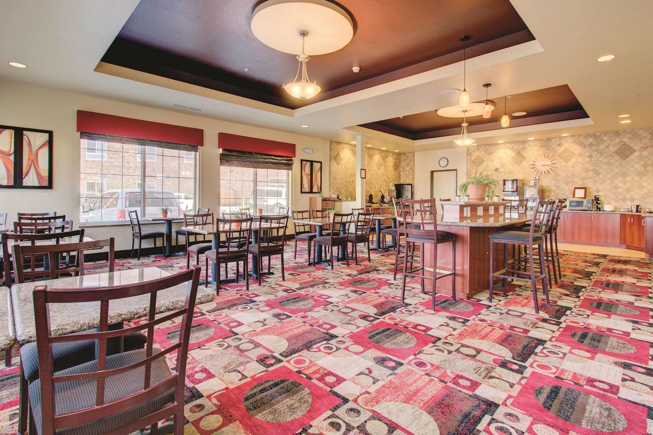 La Quinta By Wyndham Denver Gateway Park - thumb 20