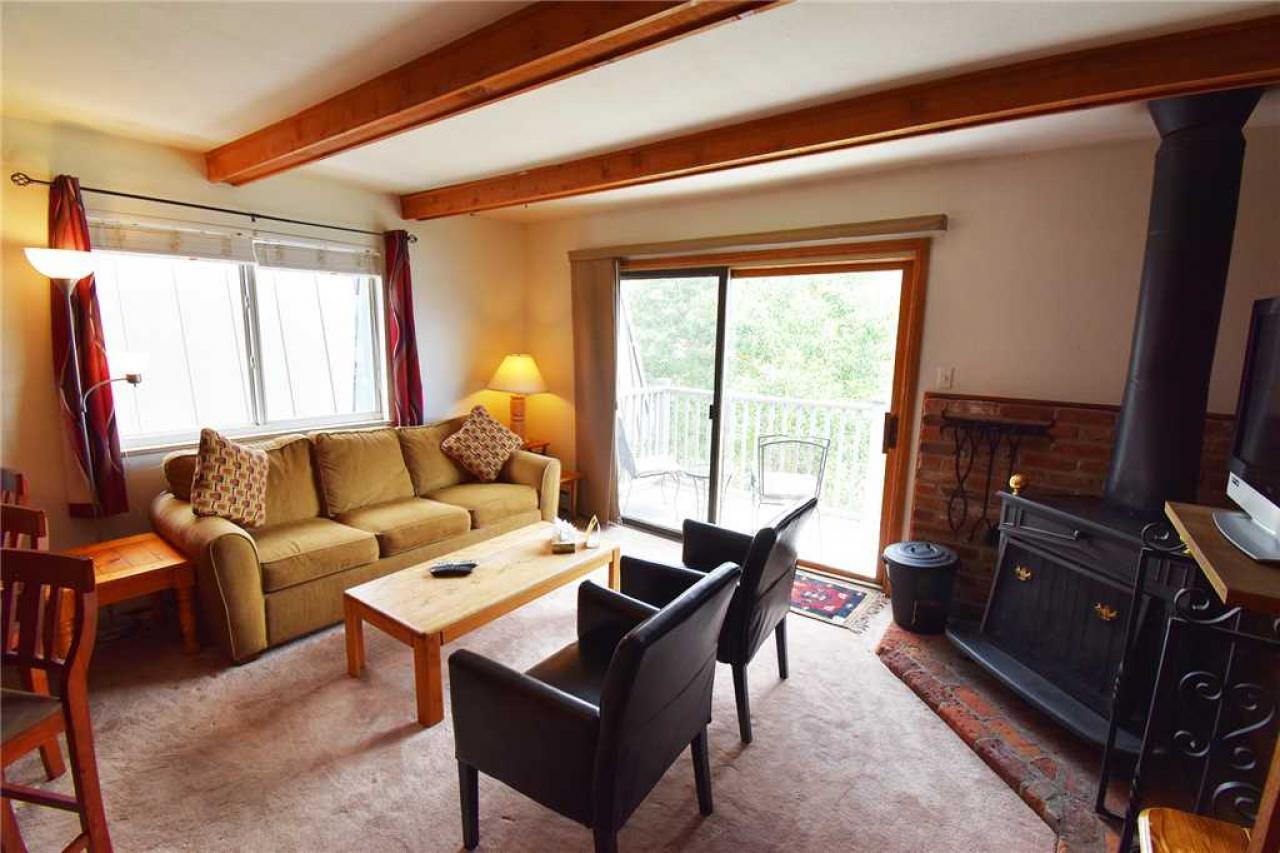 Summit Yacht Club 31 (Condo) - thumb 6