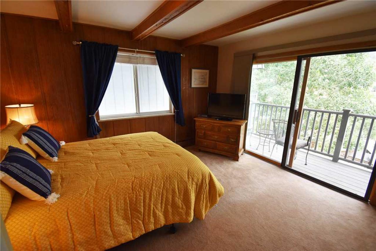 Summit Yacht Club 31 (Condo) - thumb 15