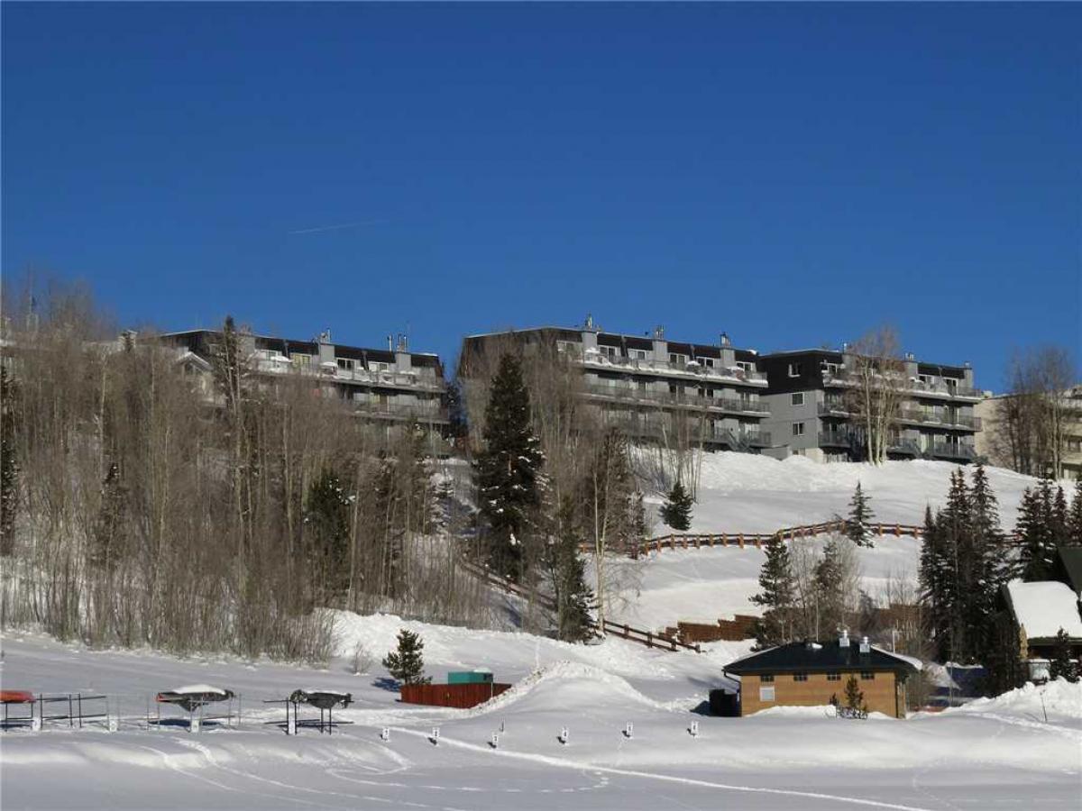 Summit Yacht Club 31 (Condo) - thumb 7