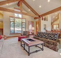 170 Elk Circle Condo - Accommodation Philadelphia