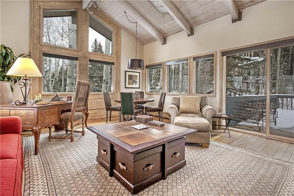 Remington Retreat House - thumb 2