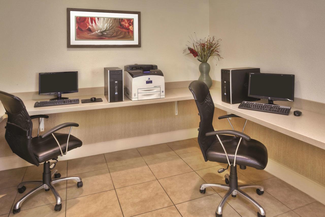 La Quinta By Wyndham Danbury - thumb 6