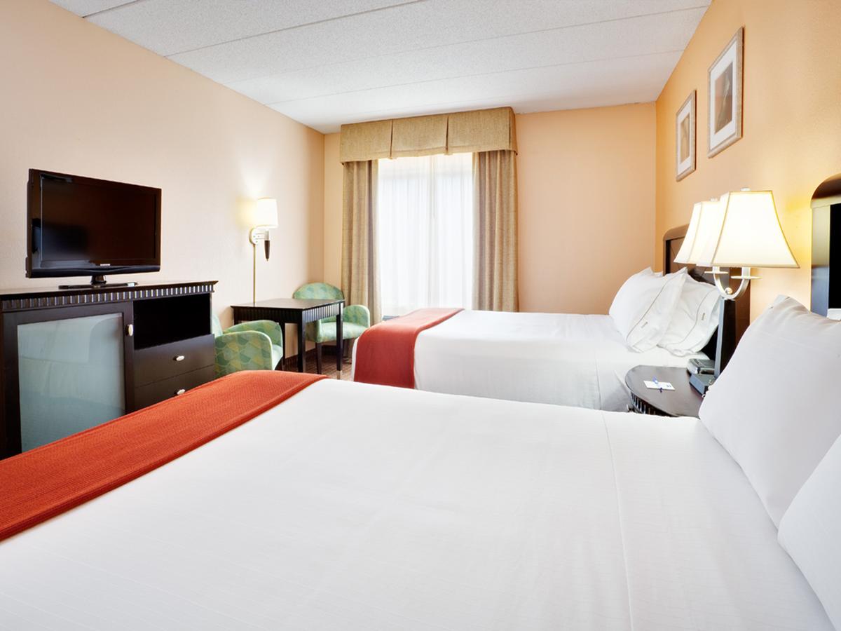 Baymont By Wyndham East Windsor Bradley Airport - thumb 1