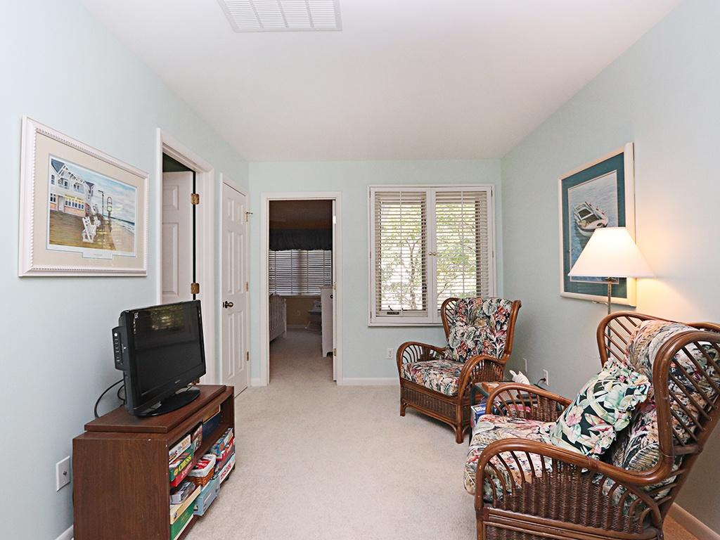 53002 Lakeshore Drive Townhouse - thumb 13