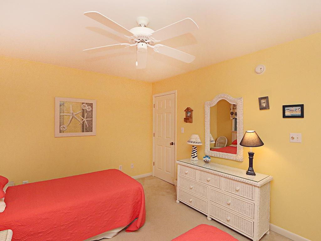 53002 Lakeshore Drive Townhouse - thumb 30