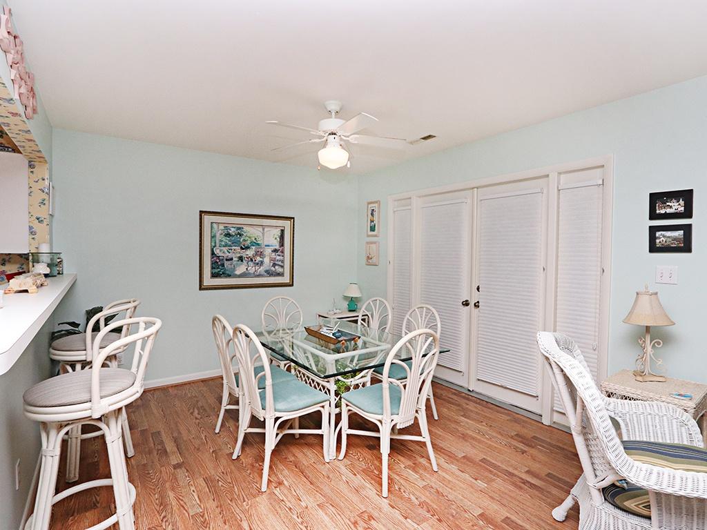53002 Lakeshore Drive Townhouse - thumb 6