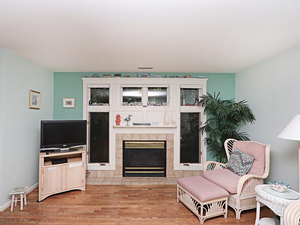 53002 Lakeshore Drive Townhouse - thumb 22