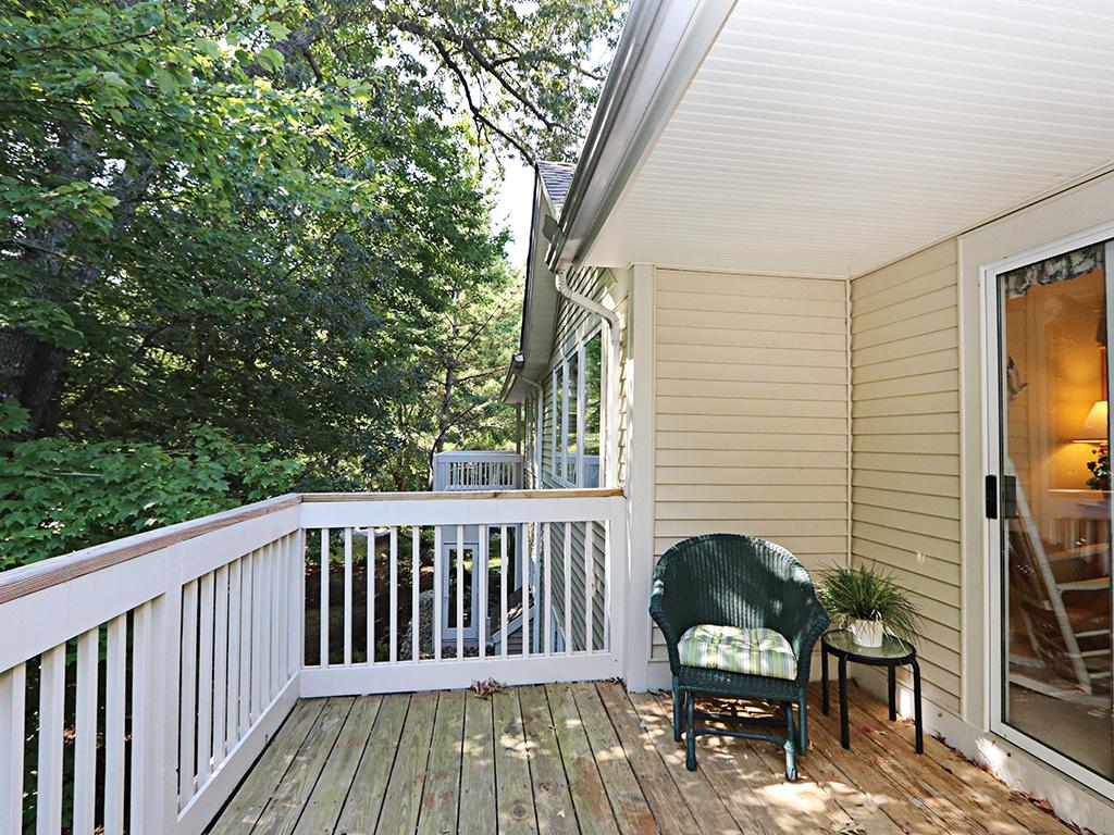 53002 Lakeshore Drive Townhouse - thumb 11
