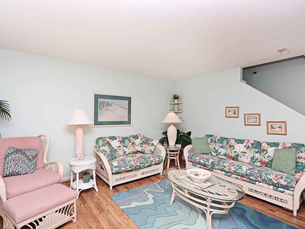 53002 Lakeshore Drive Townhouse - thumb 17
