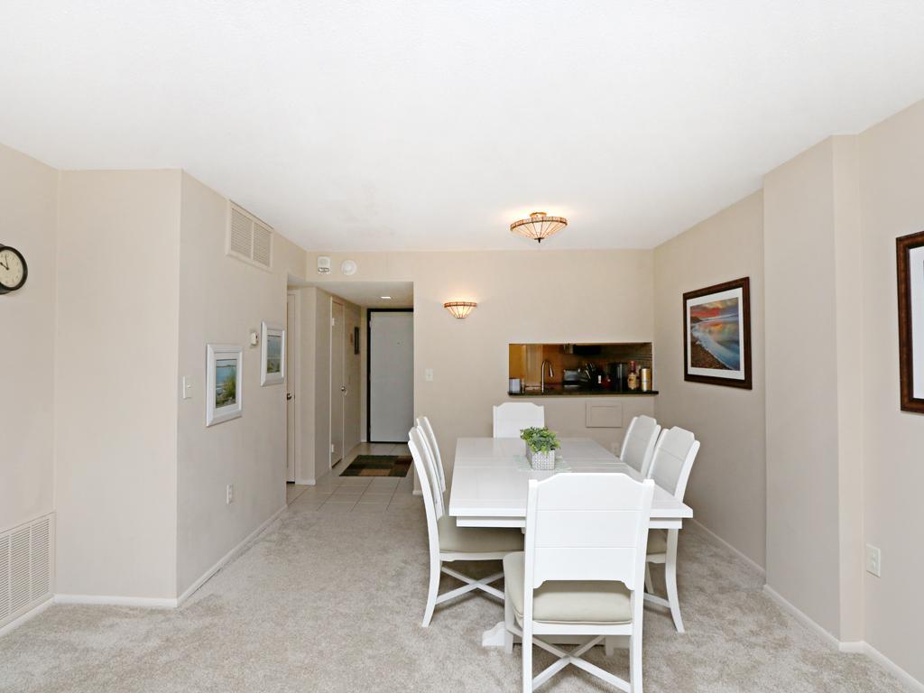 207 Annapolis House Condo - thumb 3