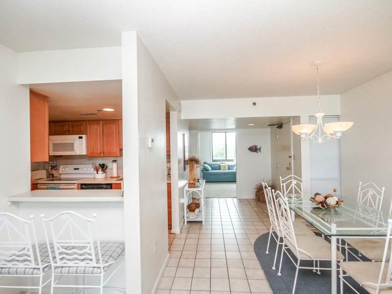 301 Island House Condo - thumb 6
