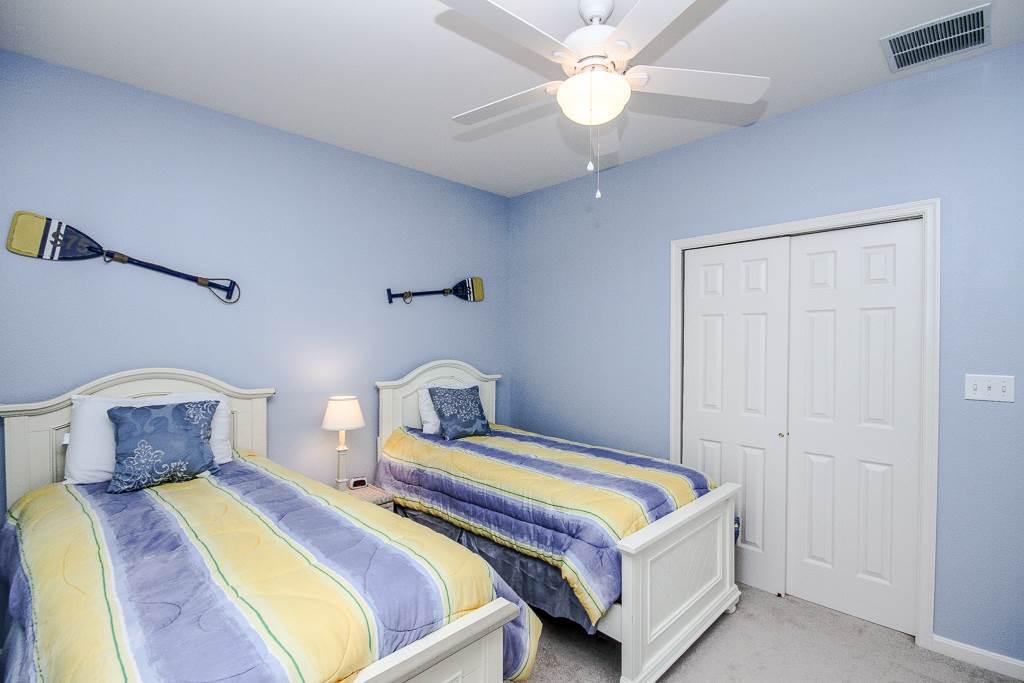 232A October Glory Avenue Condo - thumb 26