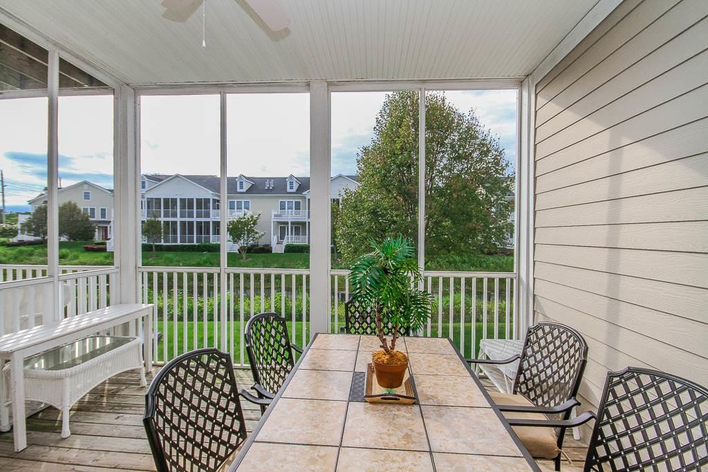 232A October Glory Avenue Condo - thumb 9