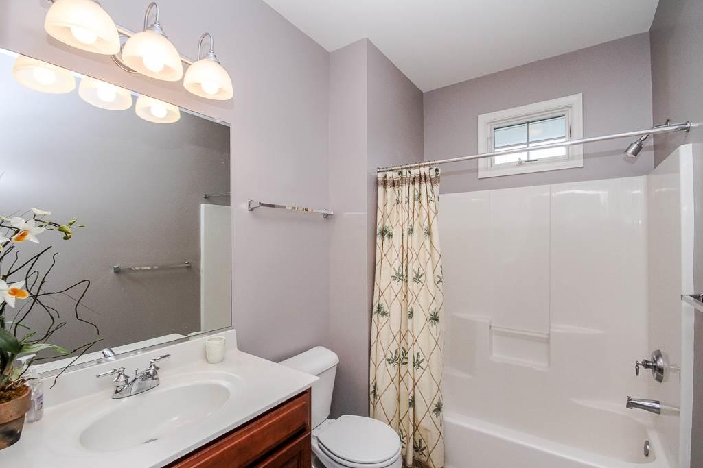 232A October Glory Avenue Condo - thumb 3